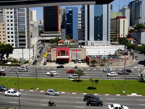 Sao Paolo - megalopole & trafic town density  - © Doris Stricher