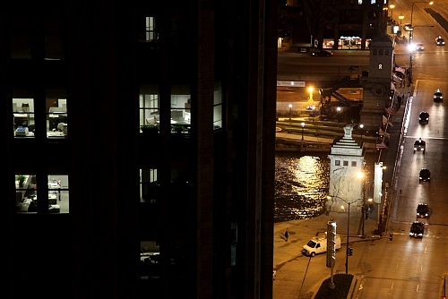 Chicago at night - View from the 25st level of a building on Michigan Avenu - © Doris Stricher